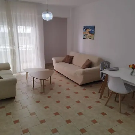 With Terrace - Waterfront Apartament