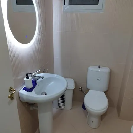 With Terrace - Waterfront Apartament *